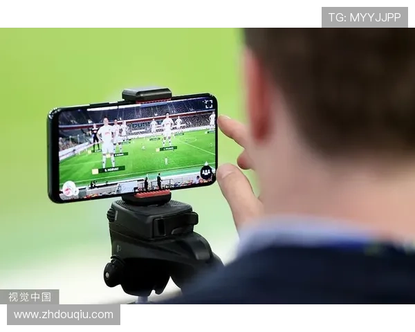 官方斗球直播app下载入口，随时随地在线观看全球足球比赛直播